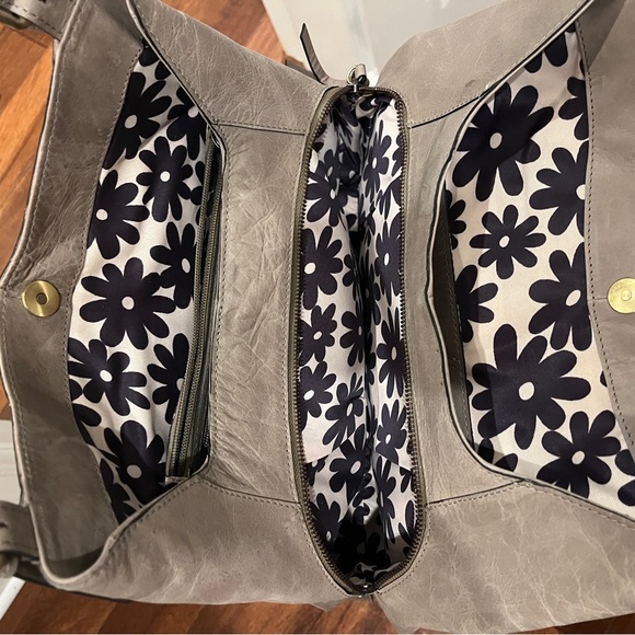 Grey Nino Bossi shoulder bag EUC - Picture 9 of 9